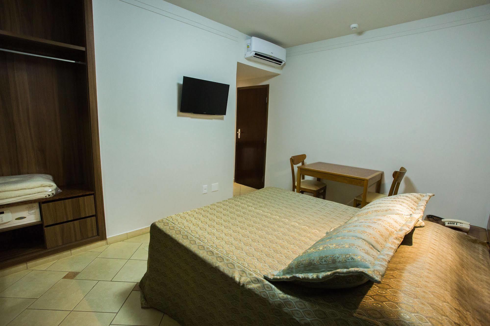 Reisper Palace Hotel Catanduva  Kültér fotó